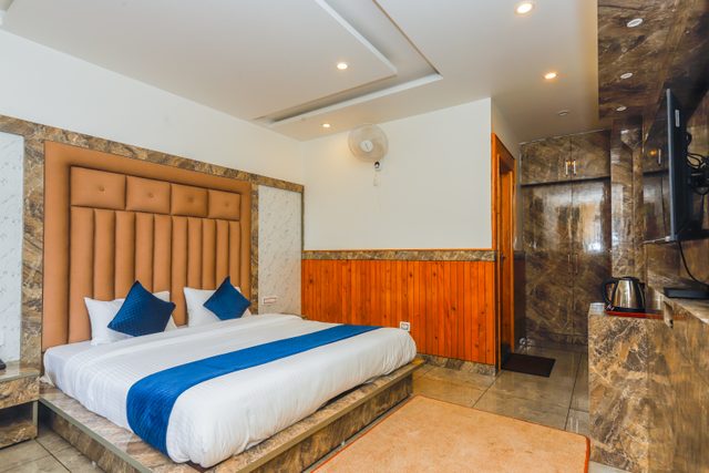 Deluxe Room interior