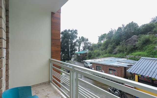 Deluxe Room at BR Resort