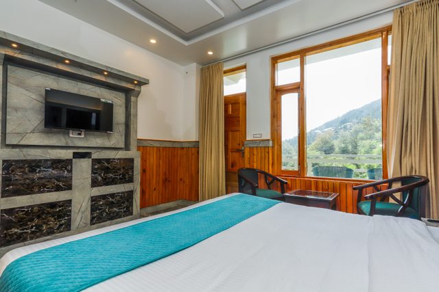 Luxury Room at BR Resort