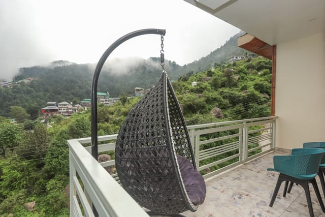 Luxury Room at BR Resort