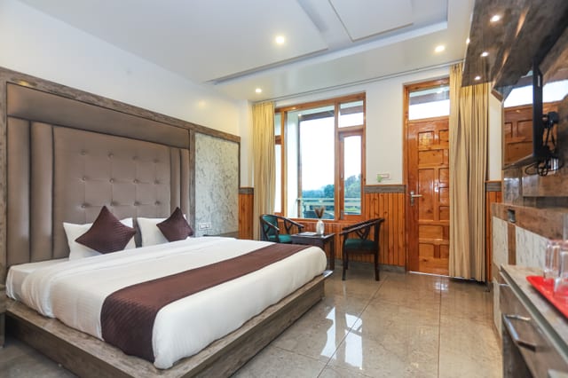 Luxury Room at BR Resort