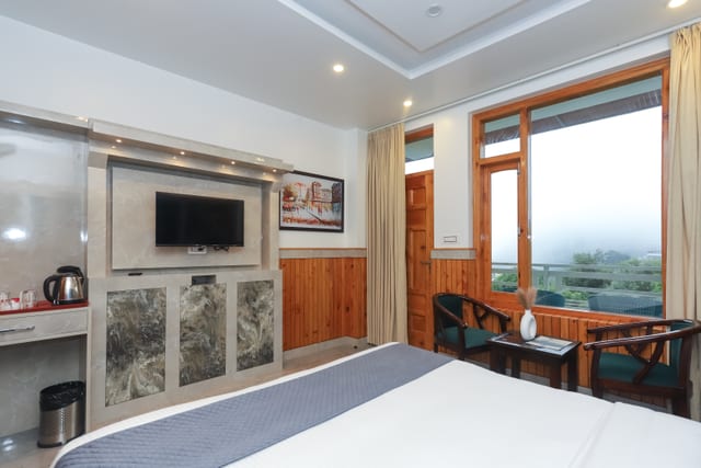 Luxury Room at BR Resort
