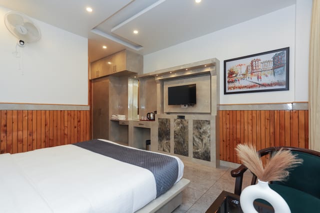 Luxury Room at BR Resort