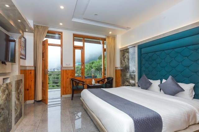 Luxury Room at BR Resort